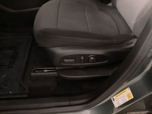 Used 2023 Chevrolet Traverse LT w/ LPO, Floor Liner Package AWD/4WD image 17