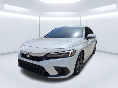 Used 2024 Honda Civic EX image 8