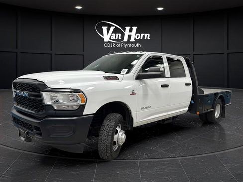 Used 2022 RAM 3500 Tradesman AWD/4WD image 3