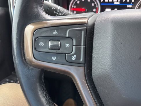Used 2021 Chevrolet Silverado 1500 High Country image 11