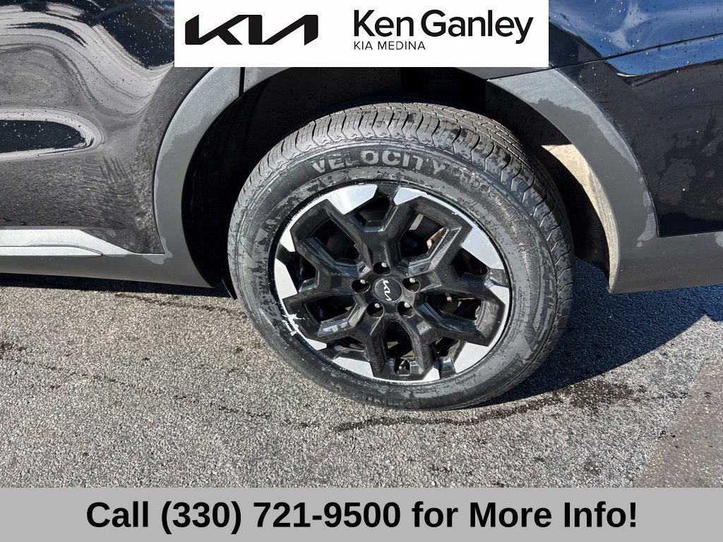 Certified 2024 Kia Sorento S w/ Panoramic Sunroof Package AWD/4WD image 22