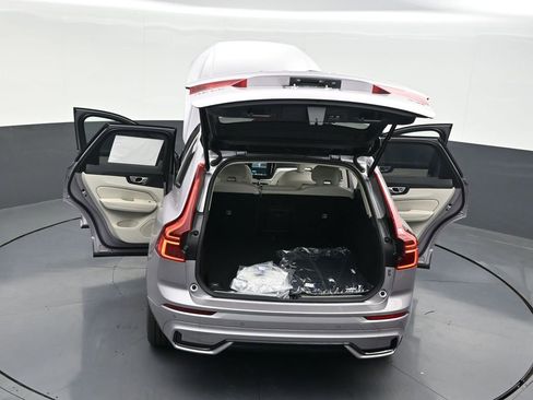 New 2026 Volvo XC60 B5 Ultra AWD/4WD image 33
