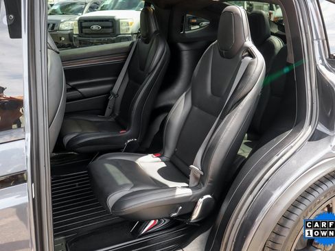 Used 2023 Tesla Model X image 34