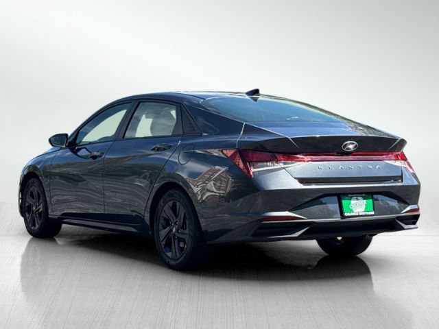Used 2021 Hyundai Elantra SEL FWD image 6