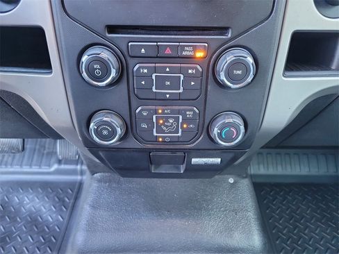 Used 2014 Ford F150 XLT w/ XLT Convenience Package image 22