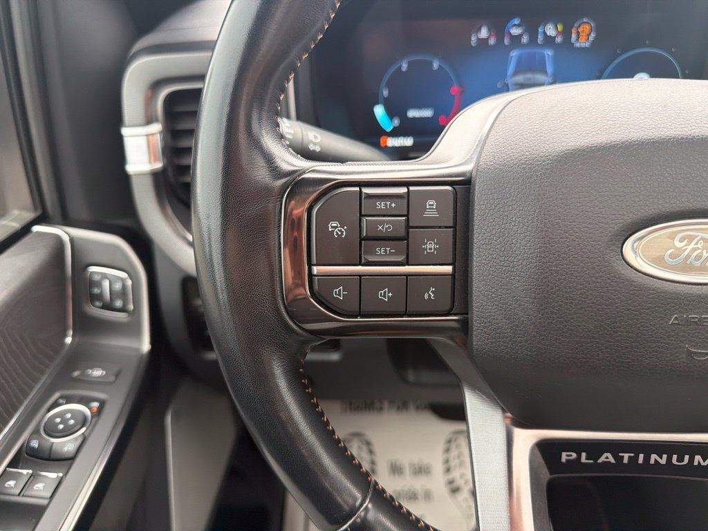 Used 2023 Ford F250 Platinum AWD/4WD image 37
