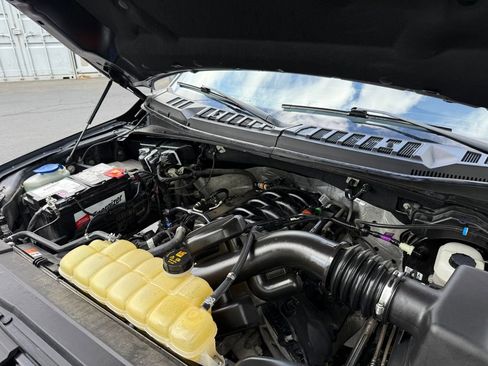 Used 2019 Ford F150 Lariat w/ Equipment Group 502A Luxury AWD/4WD image 53