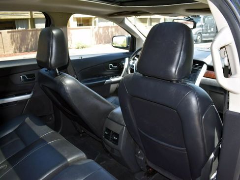 Used 2011 Ford Edge Limited w/ 302A Rapid Spec Order Code image 29