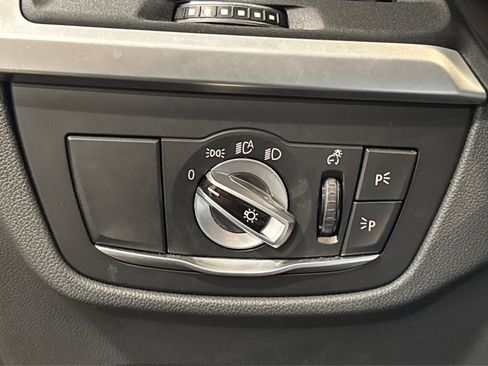 Used 2022 BMW X3 xDrive30i w/ Convenience Package w/ZPA image 21