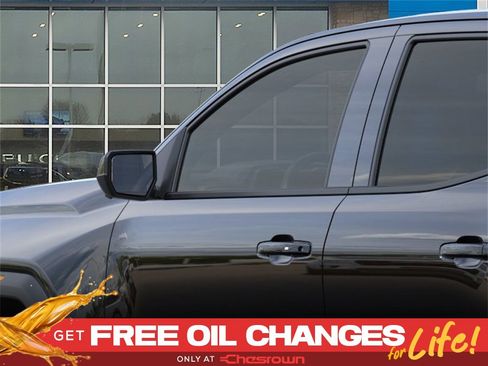 New 2025 GMC Canyon AT4 w/ Nightfall Edition image 12