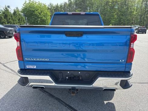 Used 2024 Chevrolet Silverado 1500 LT w/ Z71 Off-Road Package AWD/4WD image 7