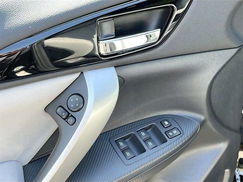 New 2026 Mitsubishi Eclipse Cross SEL image 19