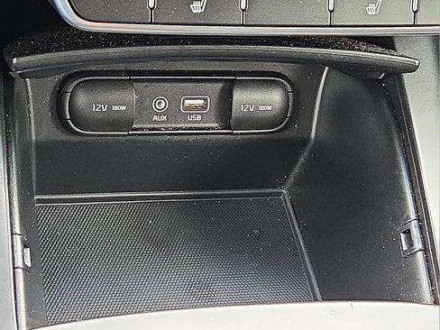 Used 2019 Kia Sorento FWD w/ LX Convenience Package image 17
