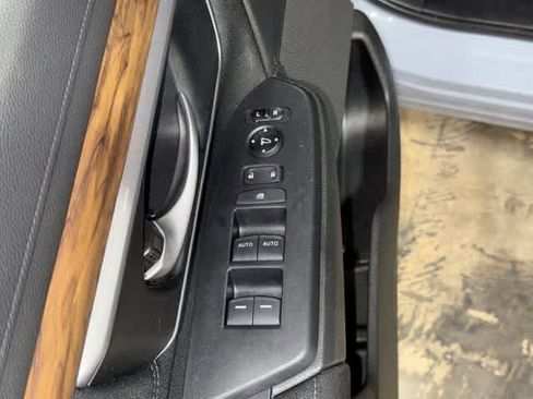 Used 2021 Honda CR-V EX image 22