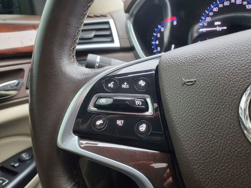 Used 2015 Cadillac SRX Luxury w/ Driver Awareness Package image 17