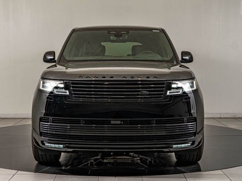New 2026 Land Rover Range Rover SV AWD/4WD image 2
