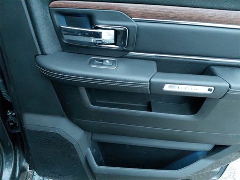 Used 2018 RAM 3500 Laramie image 20