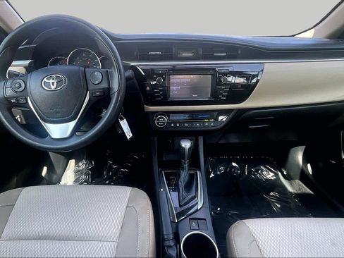 Used 2014 Toyota Corolla LE FWD image 15