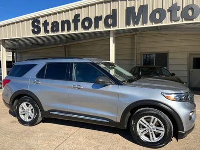 Used 2024 Ford Explorer XLT w/ Equipment Group 202A