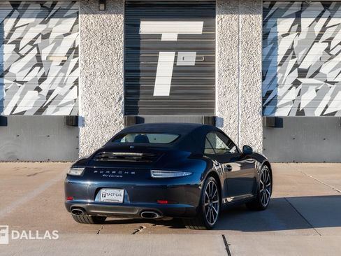 Used 2015 Porsche 911 Carrera image 15