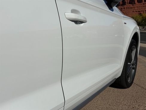 Used 2021 Audi Q5 e Prestige w/ Prestige Package image 30