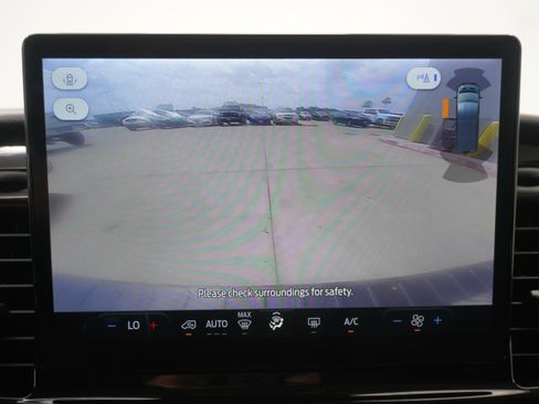 Used 2023 Ford Transit 350 XLT RWD image 17