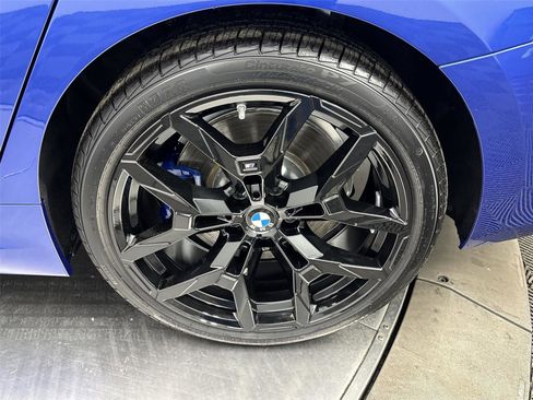 New 2025 BMW 330i xDrive Sedan w/ M Sport Package image 27