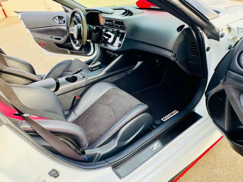 Used 2024 Nissan Z NISMO w/ Floor Mat Package image 55