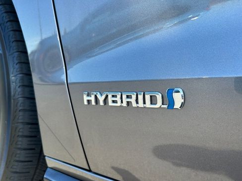 Used 2021 Toyota Sienna XSE w/ XSE Plus Package FWD image 38