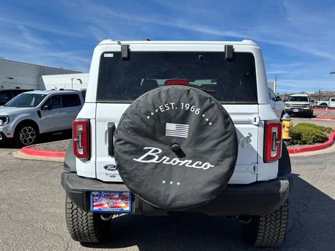 New 2026 Ford Bronco Badlands w/ Sasquatch Package image 4