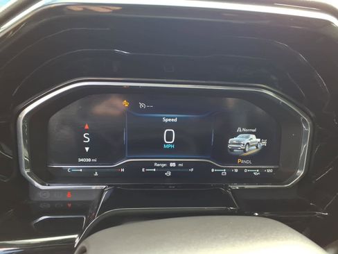 Used 2025 Chevrolet Silverado 1500 LT image 14