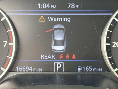 Used 2025 Nissan Altima 2.5 SR image 23