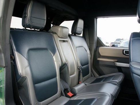 Used 2023 Ford Bronco Wildtrak image 33