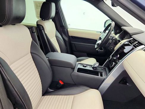 Used 2023 Land Rover Discovery S R-Dynamic image 25