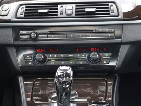 Used 2014 BMW 550i xDrive Sedan AWD/4WD image 13