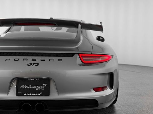 Used 2016 Porsche 911 GT3 image 41