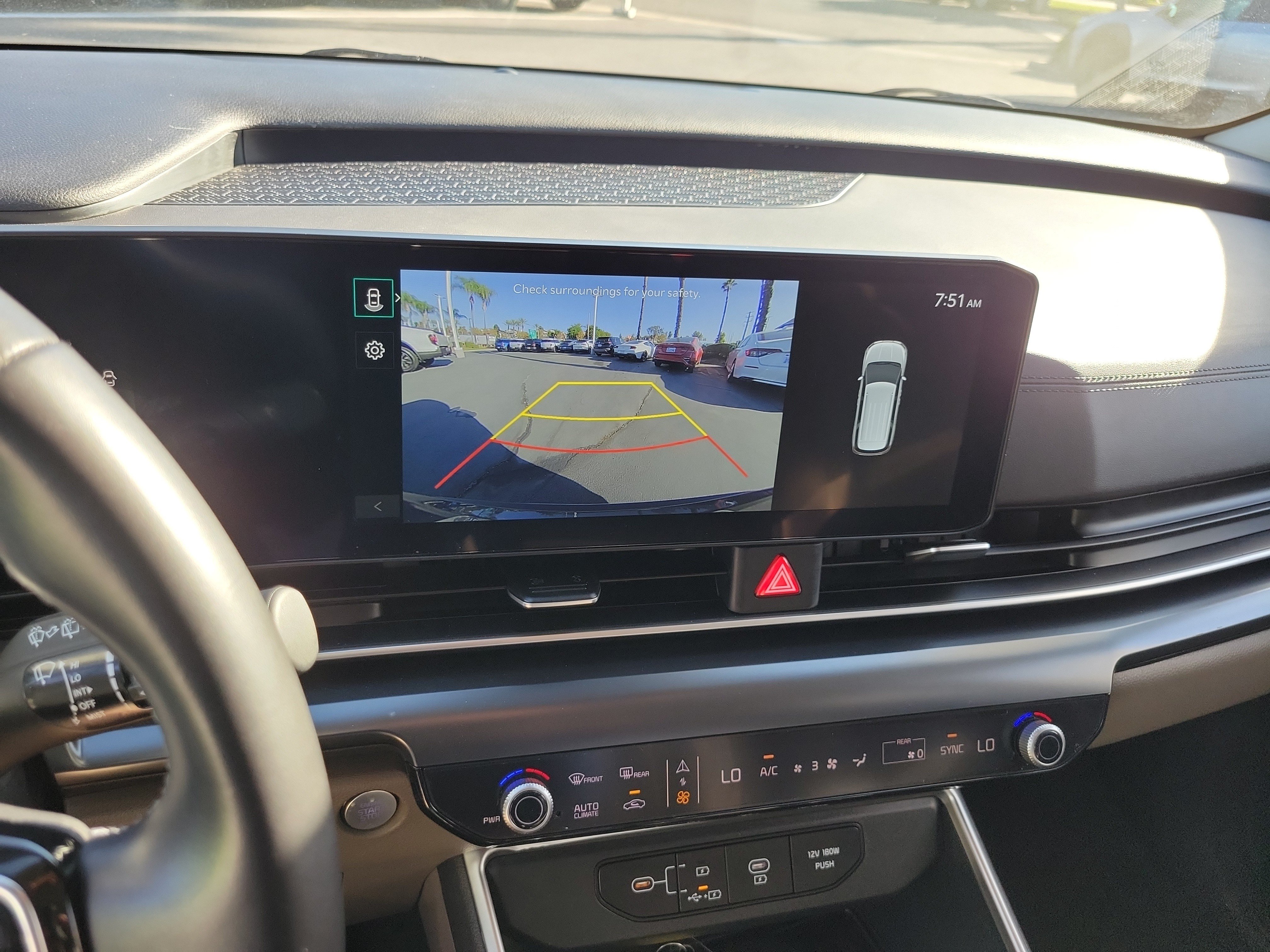 Used 2026 Kia Carnival FWD image 9