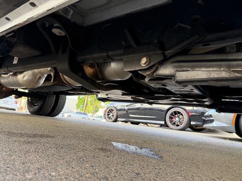 Used 2016 RAM 3500 Tradesman w/ Chrome Appearance Group image 28