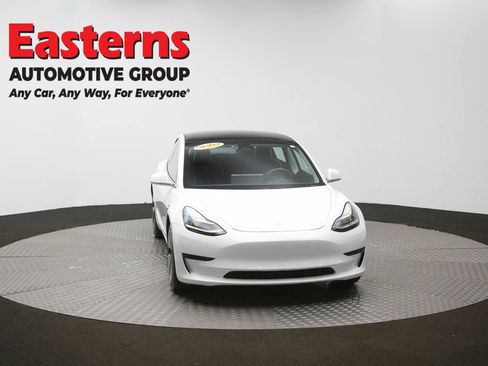 Used 2020 Tesla Model 3 Standard Range Plus image 50