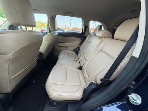 Used 2020 Mitsubishi Outlander SEL FWD image 13