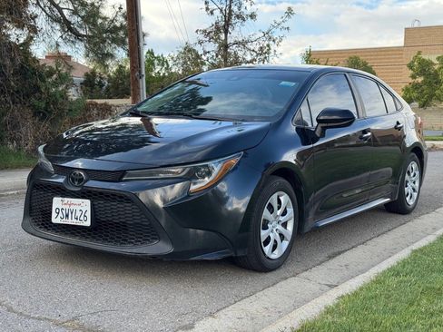 Used 2021 Toyota Corolla LE FWD image 7