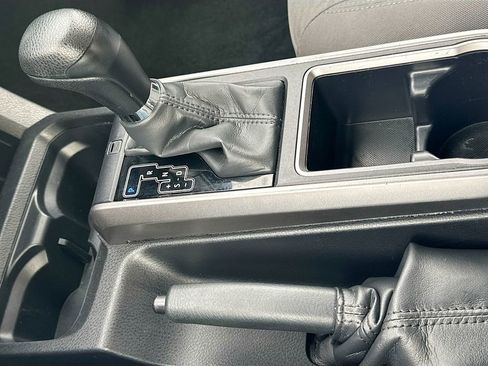 Used 2023 Toyota Tacoma SR5 image 21