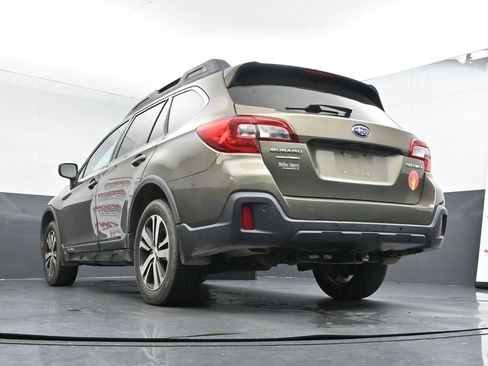 Used 2018 Subaru Outback 2.5i Limited image 21