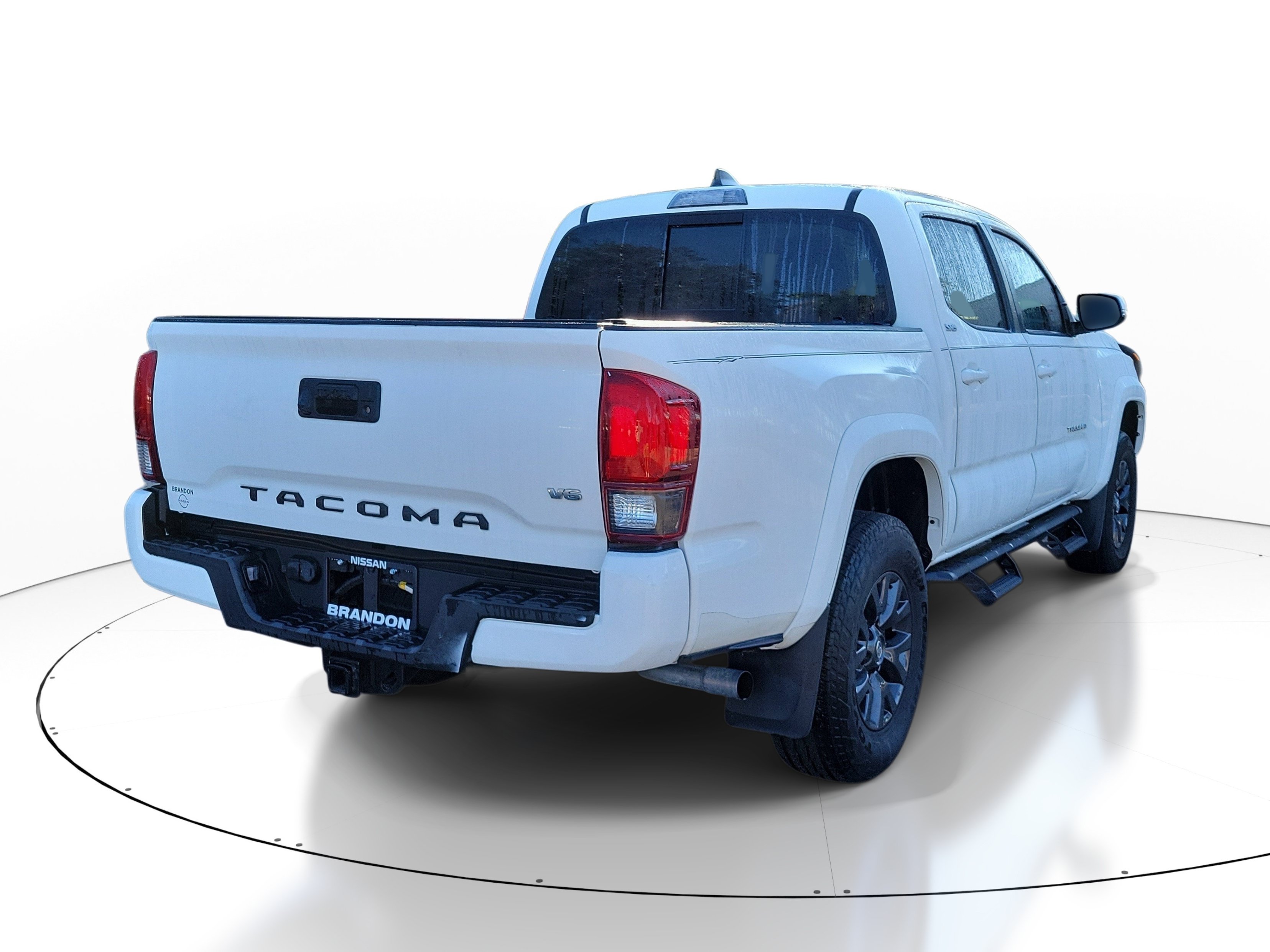 Used 2022 Toyota Tacoma SR5 w/ Technology Package RWD image 7