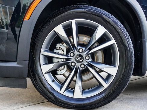 Used 2023 INFINITI QX60 Luxe w/ Vision Package image 2