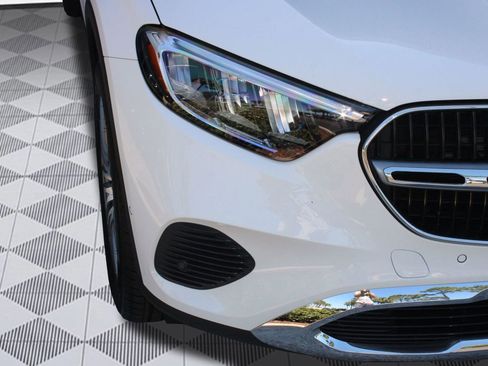 Used 2026 Mercedes-Benz GLC 300 GLC 300 image 11