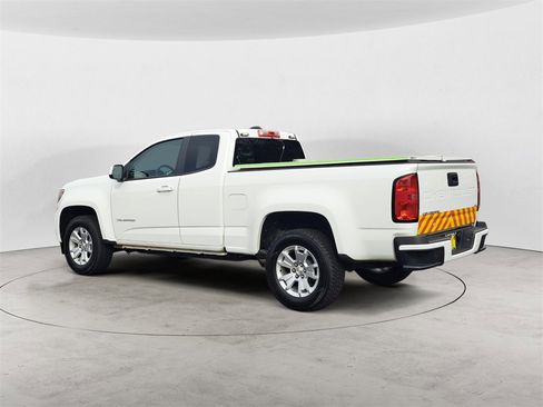 Used 2022 Chevrolet Colorado LT w/ Fleet Safety Package image 5