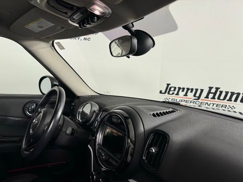 Used 2018 MINI Cooper Countryman S image 31