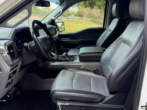 Used 2024 Ford F150 Lariat w/ FX4 Off-Road Package AWD/4WD image 10