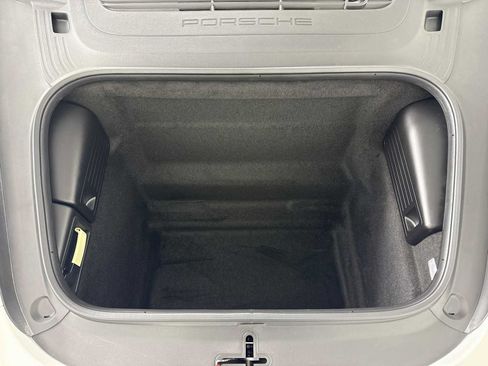Certified 2025 Porsche 718 Boxster RWD image 28